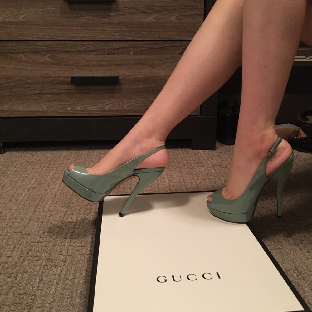 Gucci Ice blue slingback pumps heels size4.5